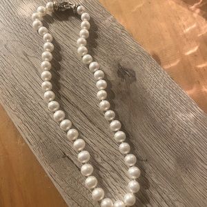 David Yurman pearl necklace